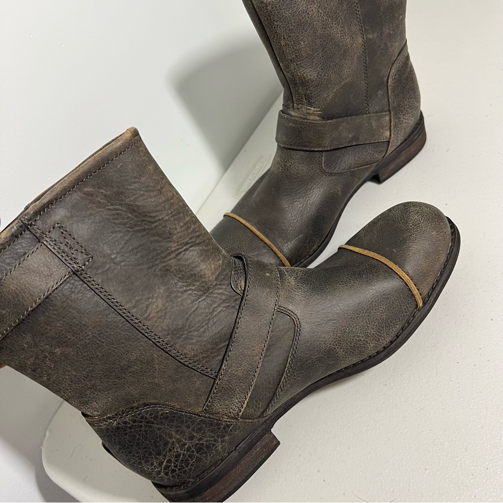 UGG Mens Brown Leather Buckled Lancing Boots - Picture 6 of 11